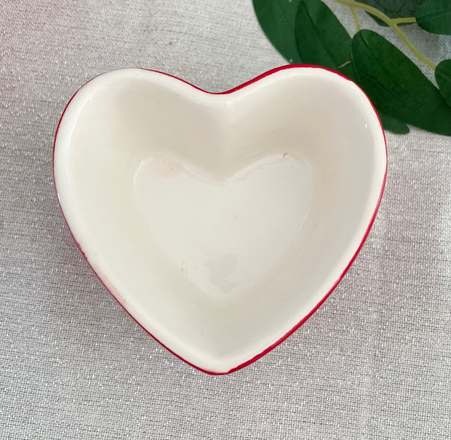 Set of 3 Small Heart Shaped Pots