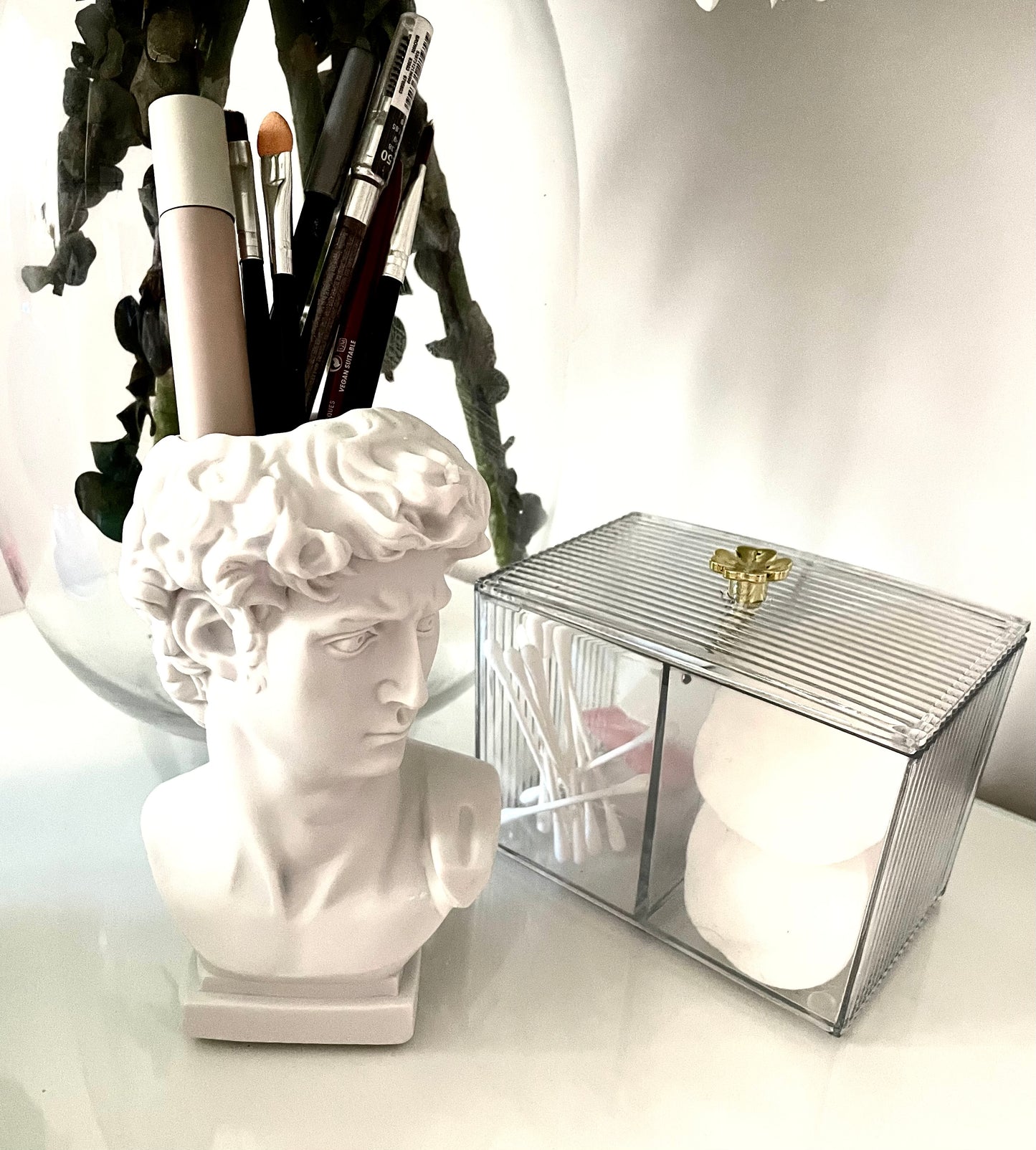 The David Statue Storage Holder