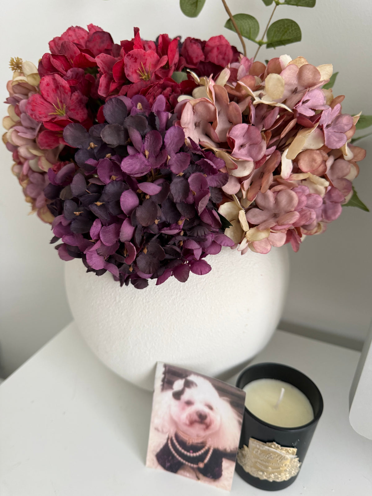 The Meena White Ceramic Pebbled Round Vase