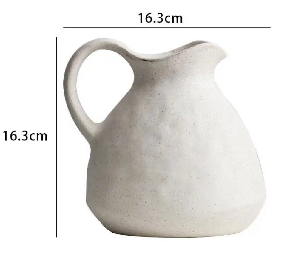 The Hera Ceramic Stone Vase