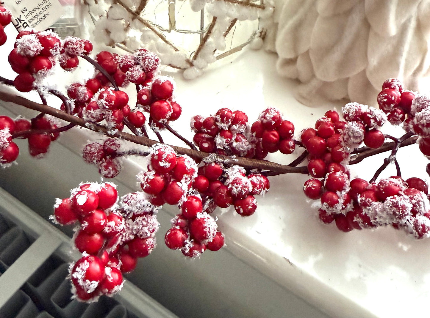 Frosted Red Berry Garland