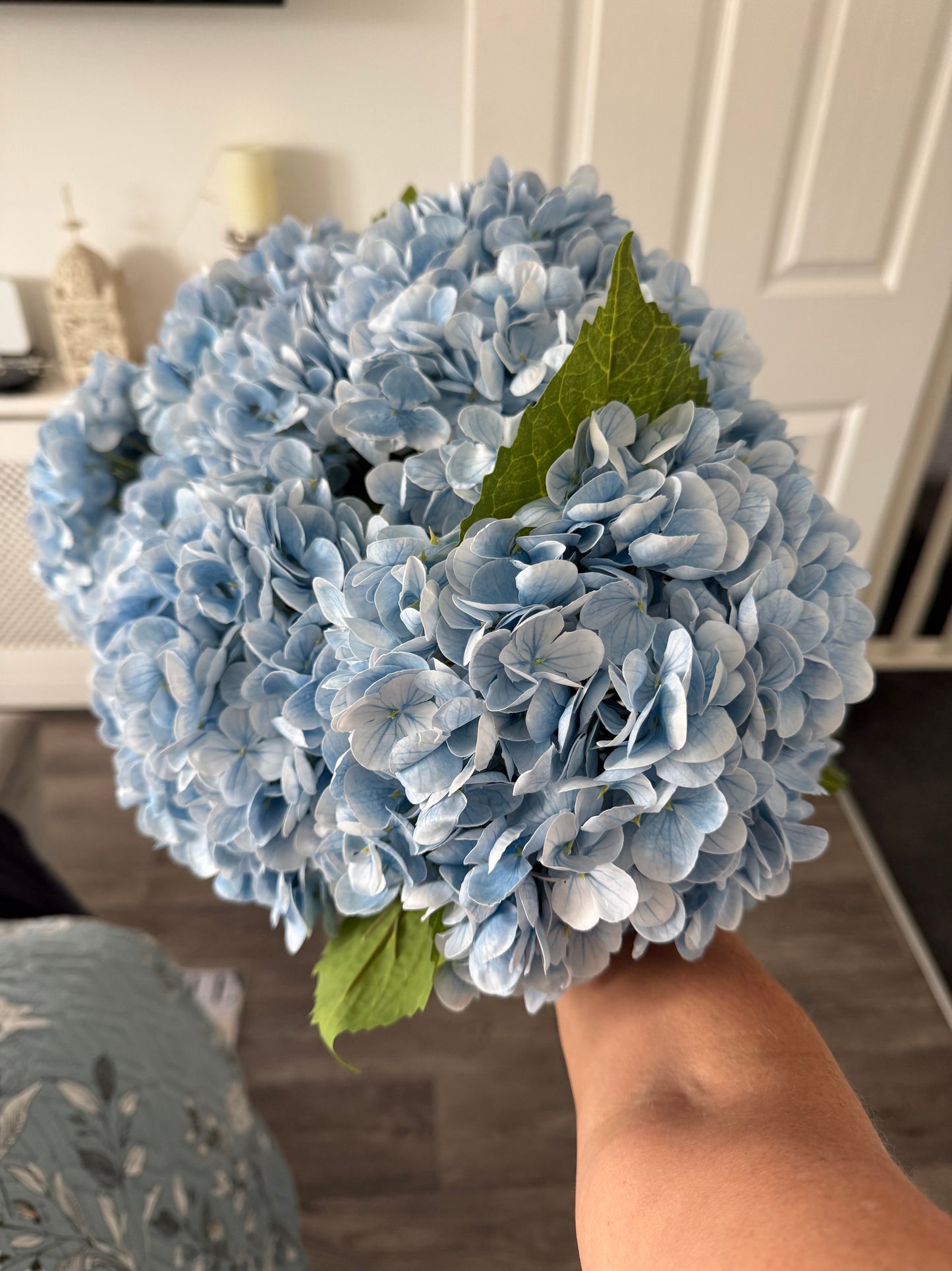 2x Pom Pom Bouquets with ceramic vases