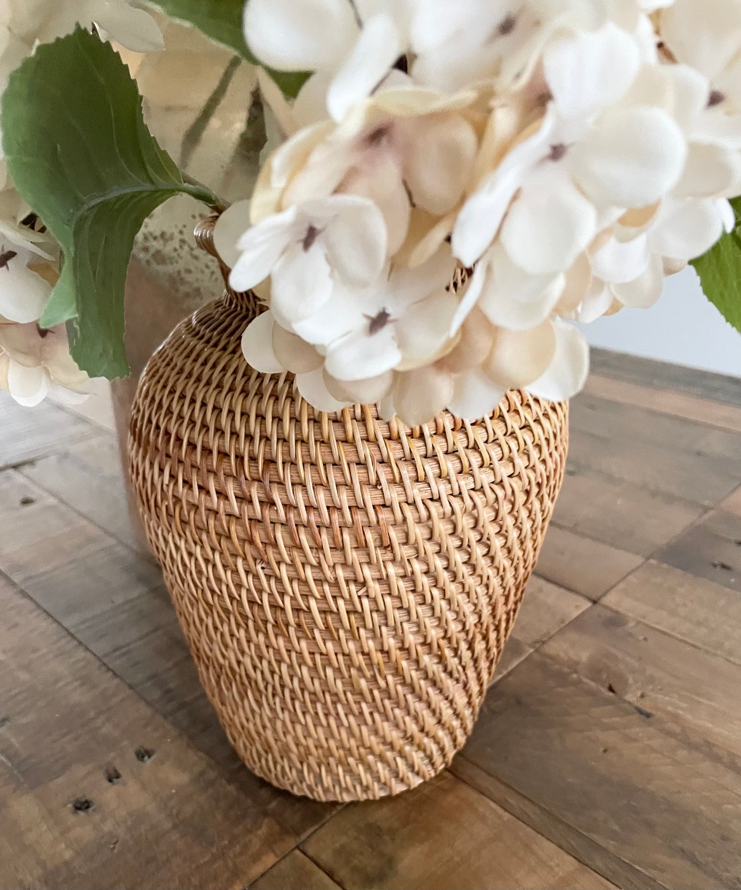 Cream Artificial Hydrangea Stems