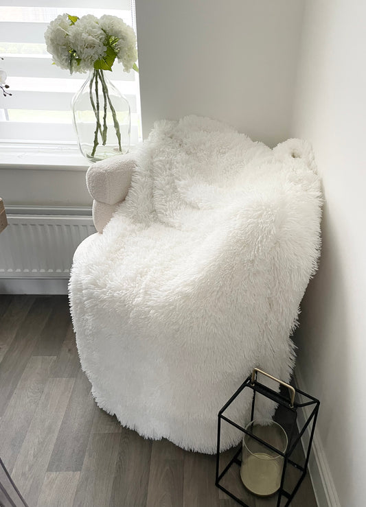 The Teddy Bear White Throw